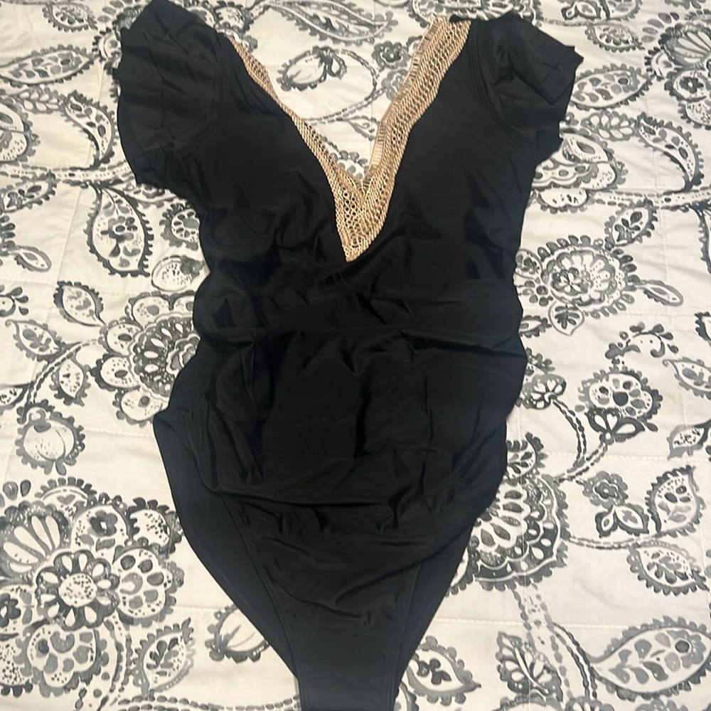Blooming Jelly Women’s One-piece Bathing Suit, Size XL